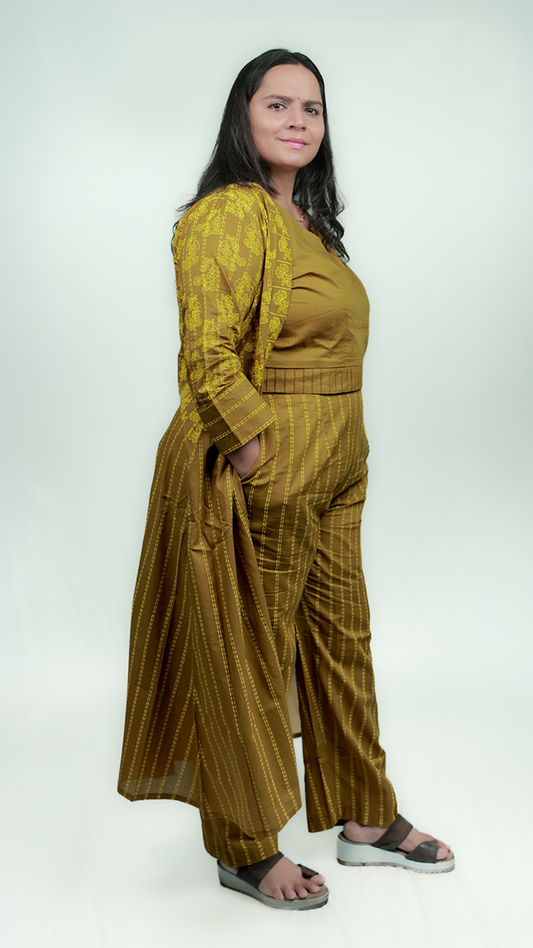 The 'Dancing Lady' Layered Ensemble 3-piece set - Fitted, 100% Cotton, Moss Green